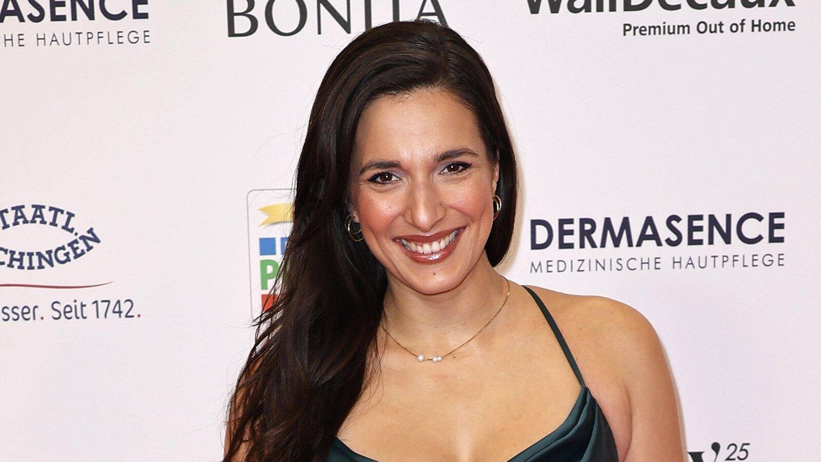 sally özcan neuer freund